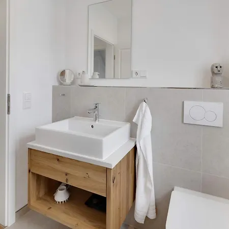 Newly Built House With Sauna Close To 1 * Hörnum